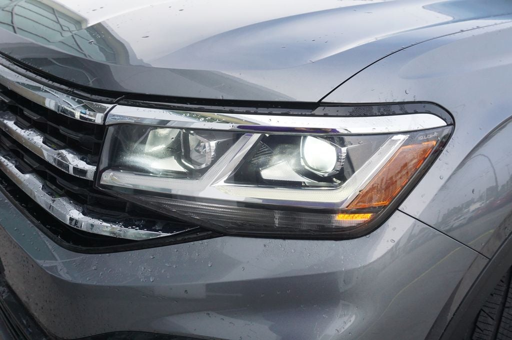 2021 Volkswagen Atlas 3.6L V6 SE w/Technology R-Line