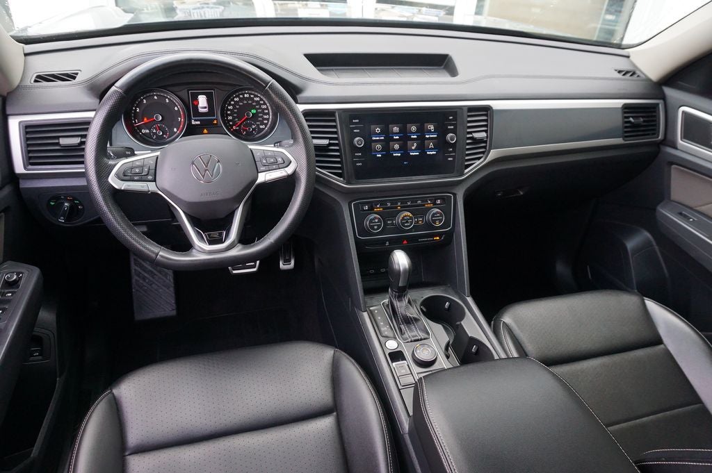 2021 Volkswagen Atlas 3.6L V6 SE w/Technology R-Line