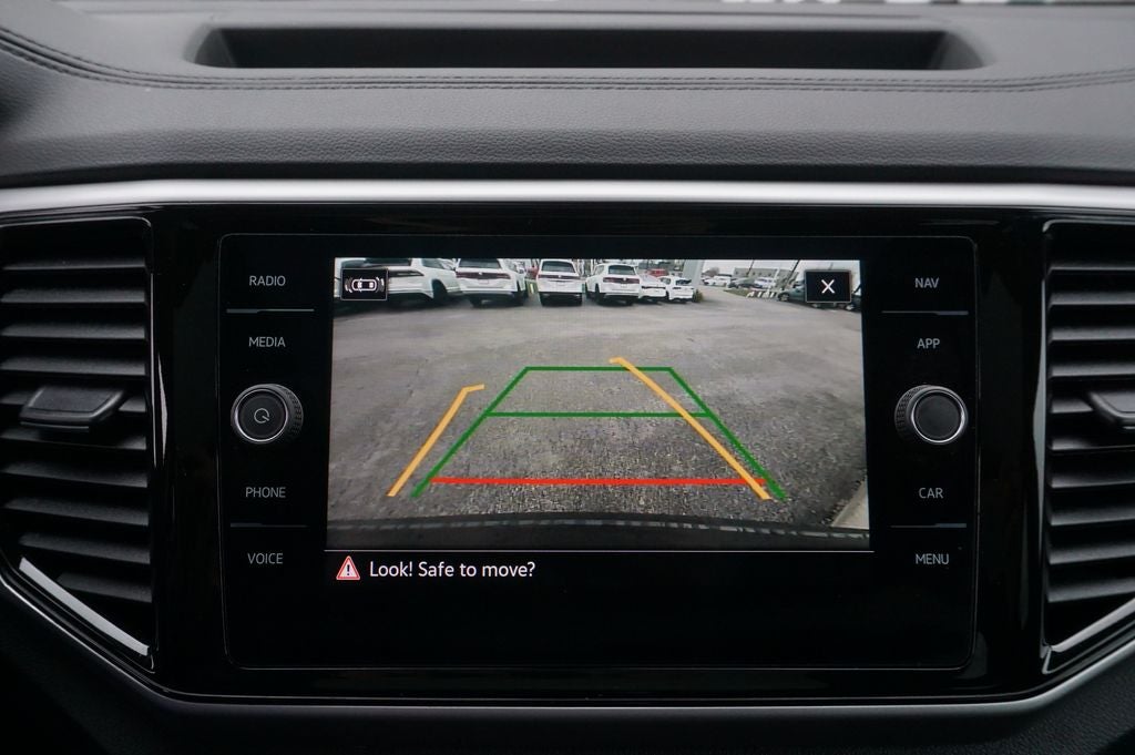 2022 Volkswagen Atlas Cross Sport 3.6L V6 SEL R-Line