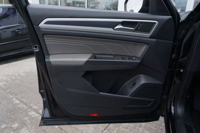 2022 Volkswagen Atlas Cross Sport 3.6L V6 SEL R-Line