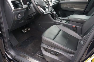 2022 Volkswagen Atlas Cross Sport 3.6L V6 SEL R-Line