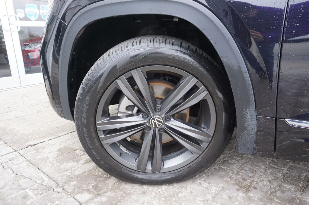 2022 Volkswagen Atlas Cross Sport 3.6L V6 SEL R-Line
