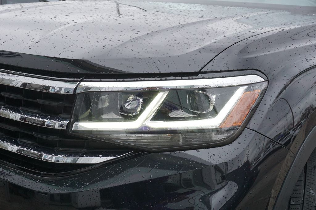 2022 Volkswagen Atlas Cross Sport 3.6L V6 SEL R-Line