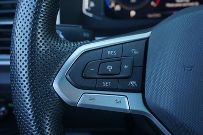 2023 Volkswagen Atlas Cross Sport 3.6L V6 SEL R-Line