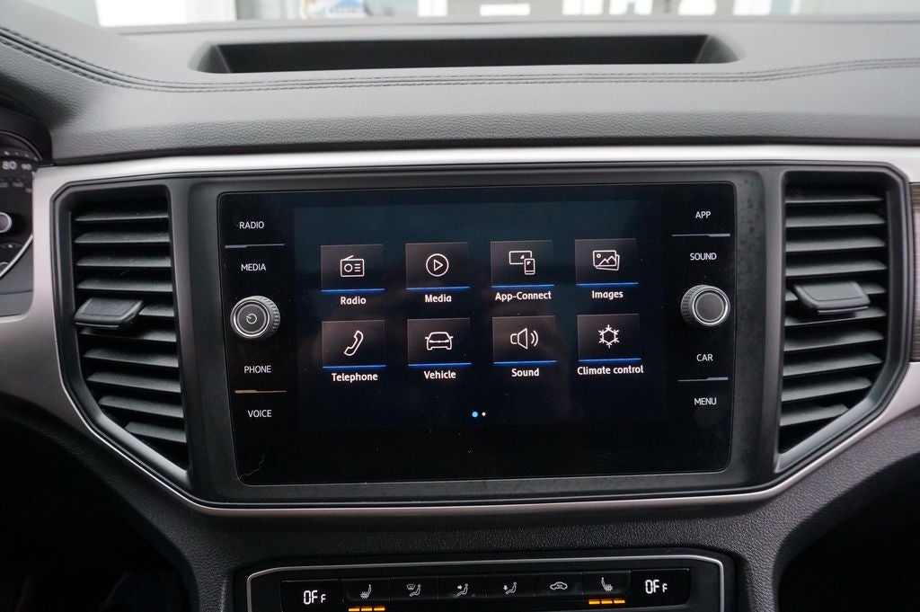 2020 Volkswagen Atlas 3.6L V6 SE w/Technology