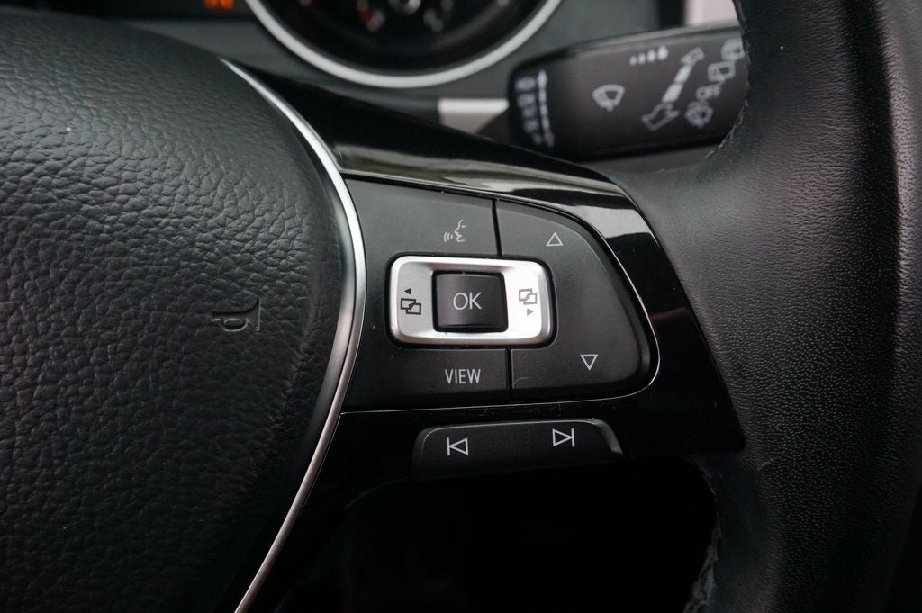 2020 Volkswagen Atlas 3.6L V6 SE w/Technology