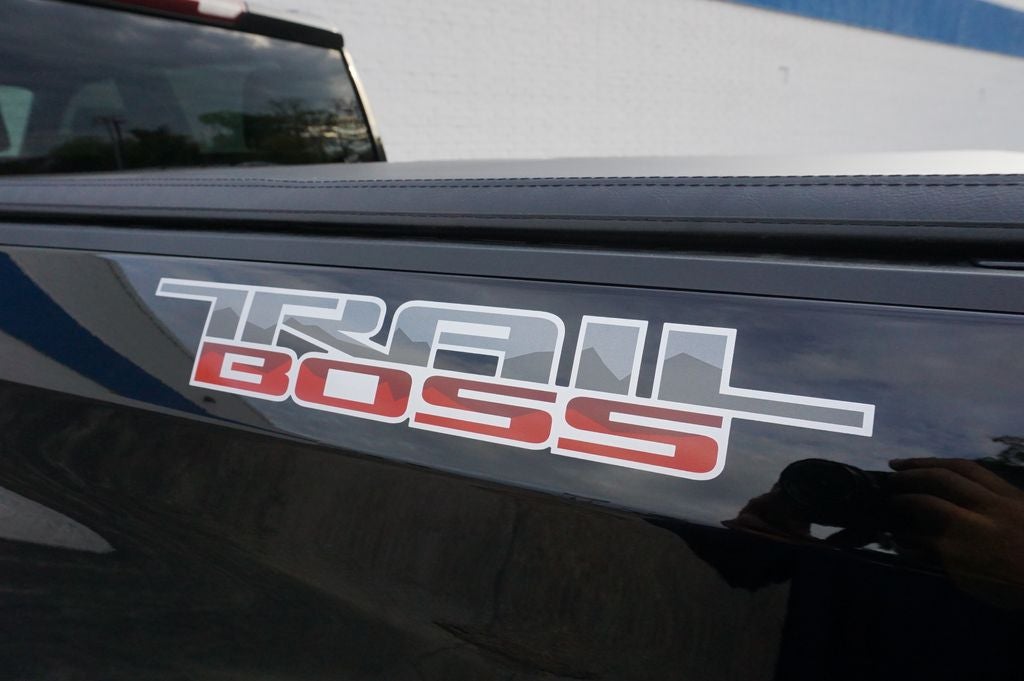 2025 Chevrolet Silverado 1500 LT Trail Boss