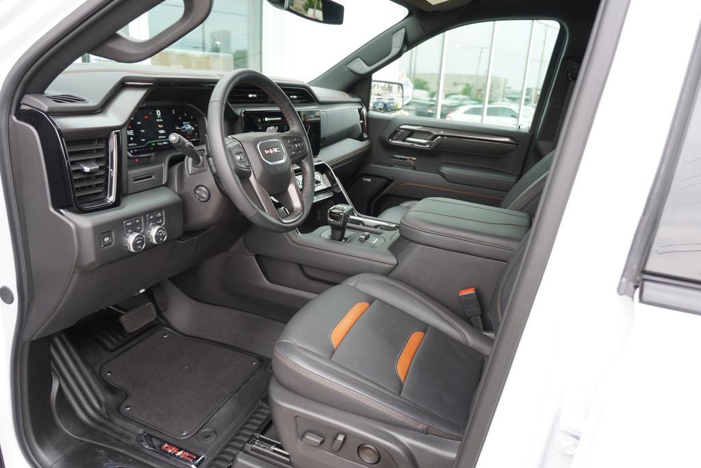 2025 GMC Sierra 1500 AT4
