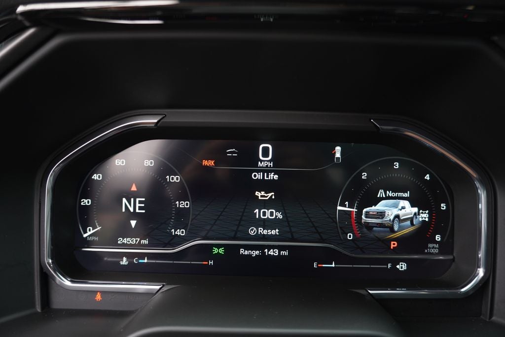 2025 GMC Sierra 1500 AT4