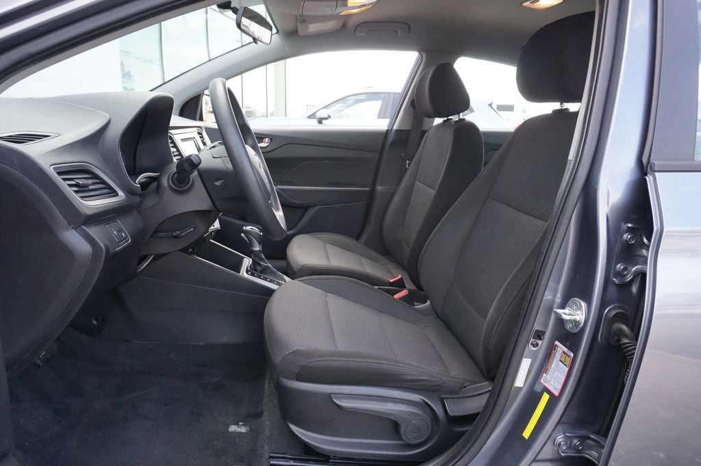 2020 Hyundai Accent SE