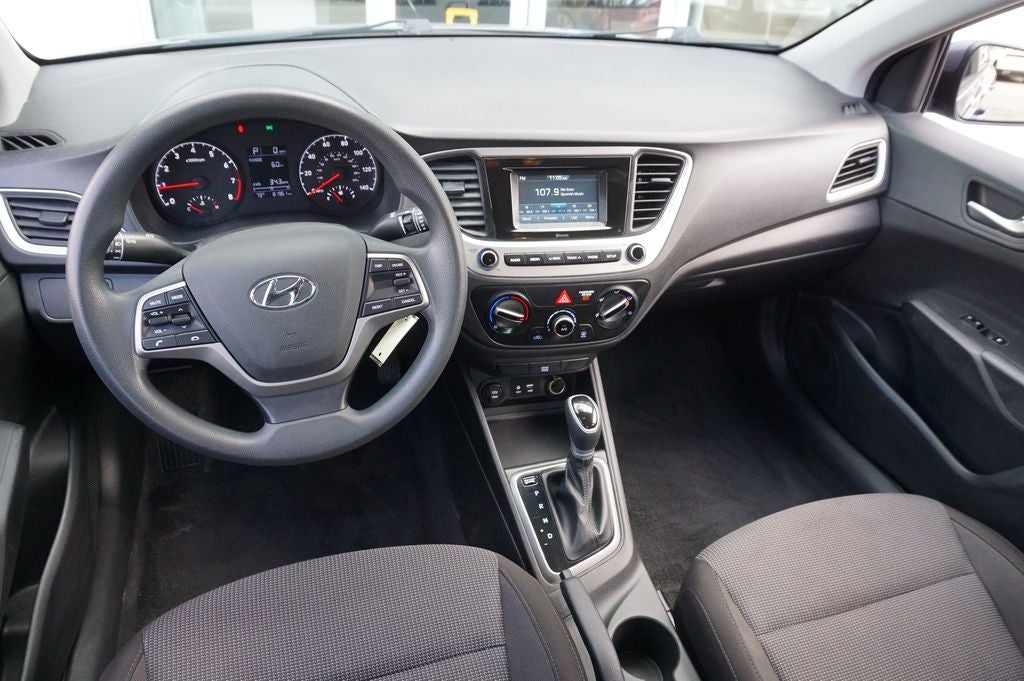 2020 Hyundai Accent SE
