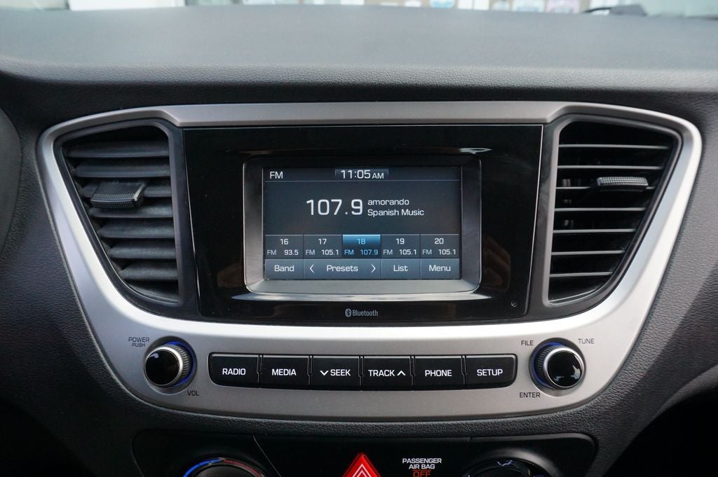 2020 Hyundai Accent SE