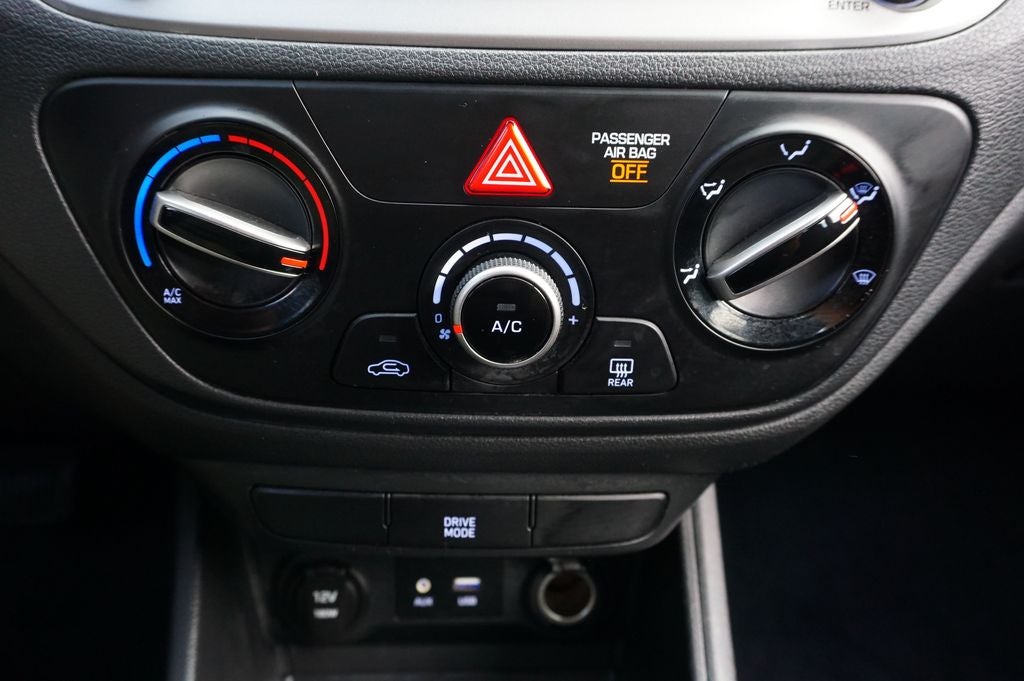 2020 Hyundai Accent SE