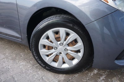 2020 Hyundai Accent SE