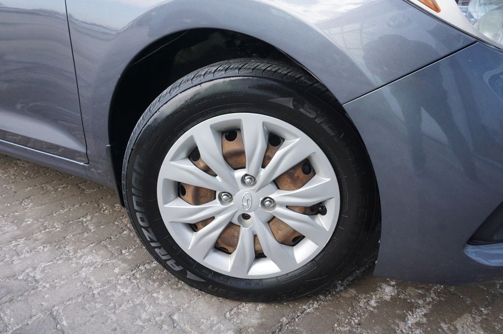 2020 Hyundai Accent SE