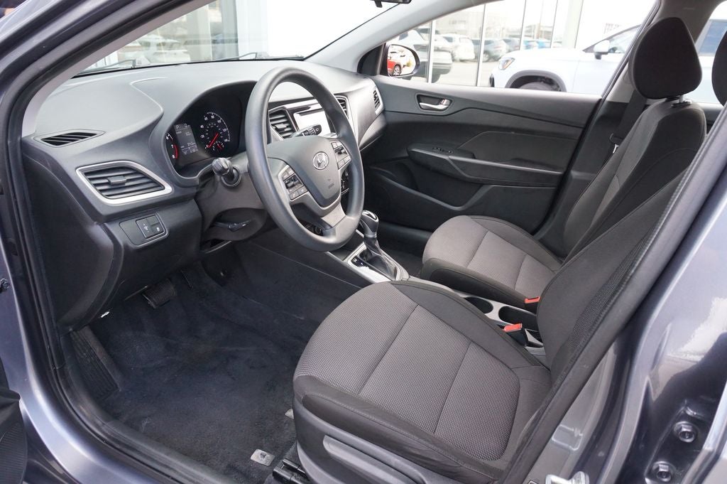 2020 Hyundai Accent SE