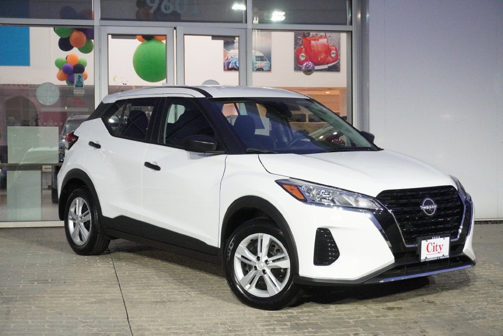 2024 Nissan Kicks S