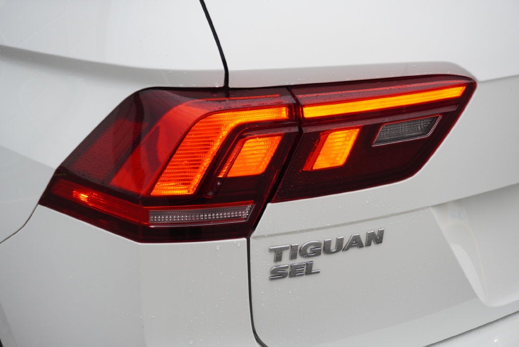 2018 Volkswagen Tiguan 2.0T SEL 4Motion