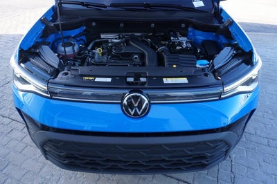 2025 Volkswagen Taos 1.5T SE Black