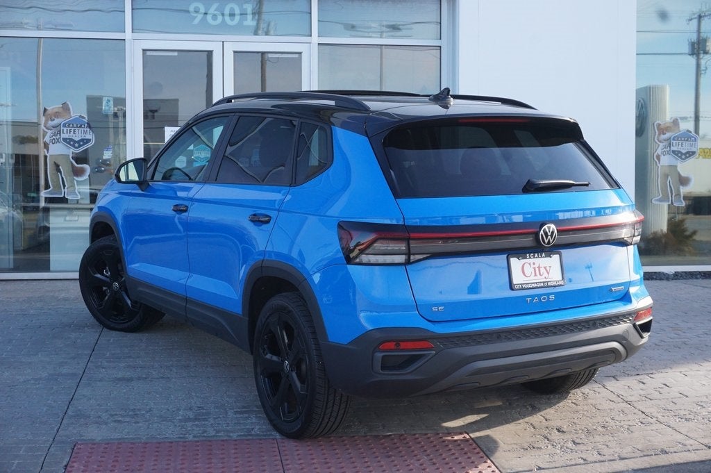 2025 Volkswagen Taos 1.5T SE Black