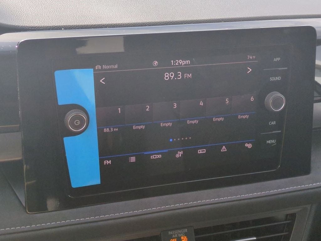 2025 Volkswagen Taos 1.5T SE Black