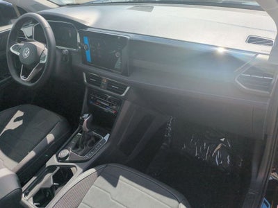 2025 Volkswagen Taos 1.5T SE Black