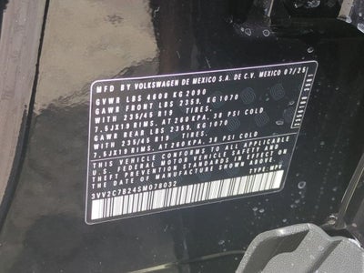 2025 Volkswagen Taos 1.5T SE Black