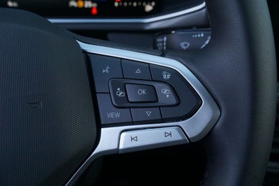 2026 Volkswagen Taos 1.5T SE Black