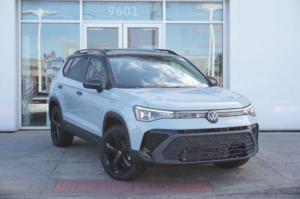 2026 Volkswagen Taos 1.5T SE Black