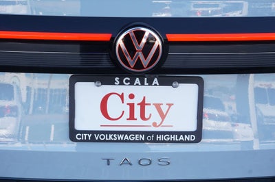 2026 Volkswagen Taos 1.5T SE Black