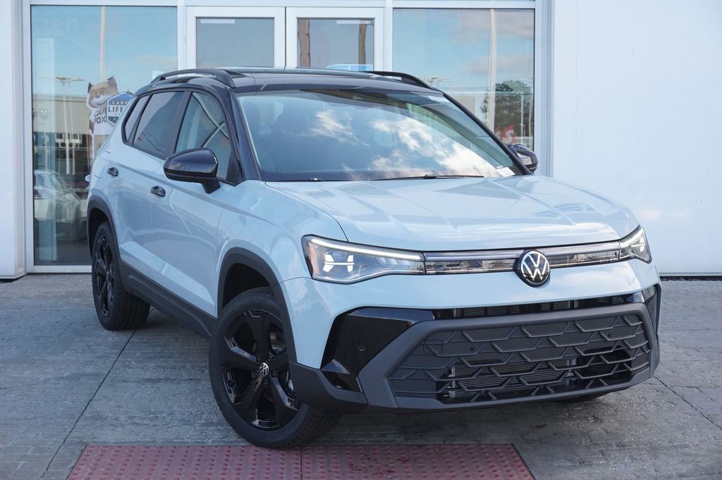 2026 Volkswagen Taos 1.5T SE Black