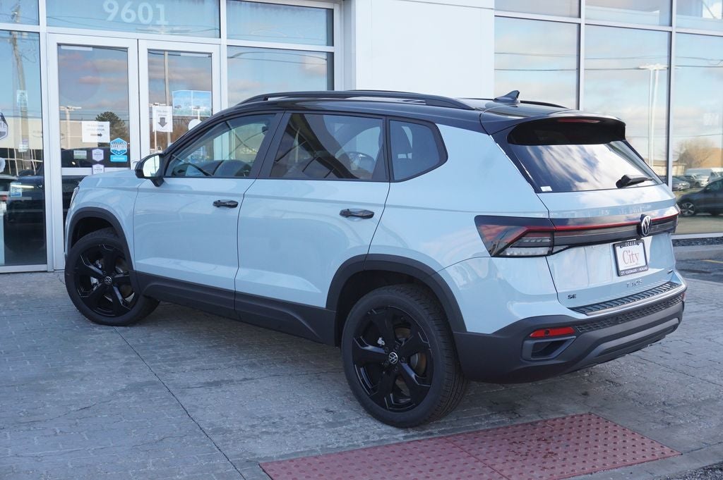 2026 Volkswagen Taos 1.5T SE Black