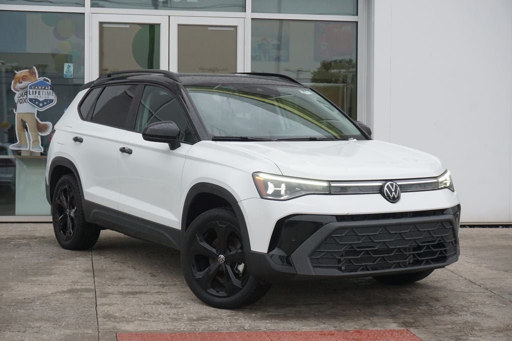 2026 Volkswagen Taos 1.5T SE Black