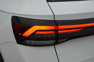 2026 Volkswagen Taos 1.5T SE Black