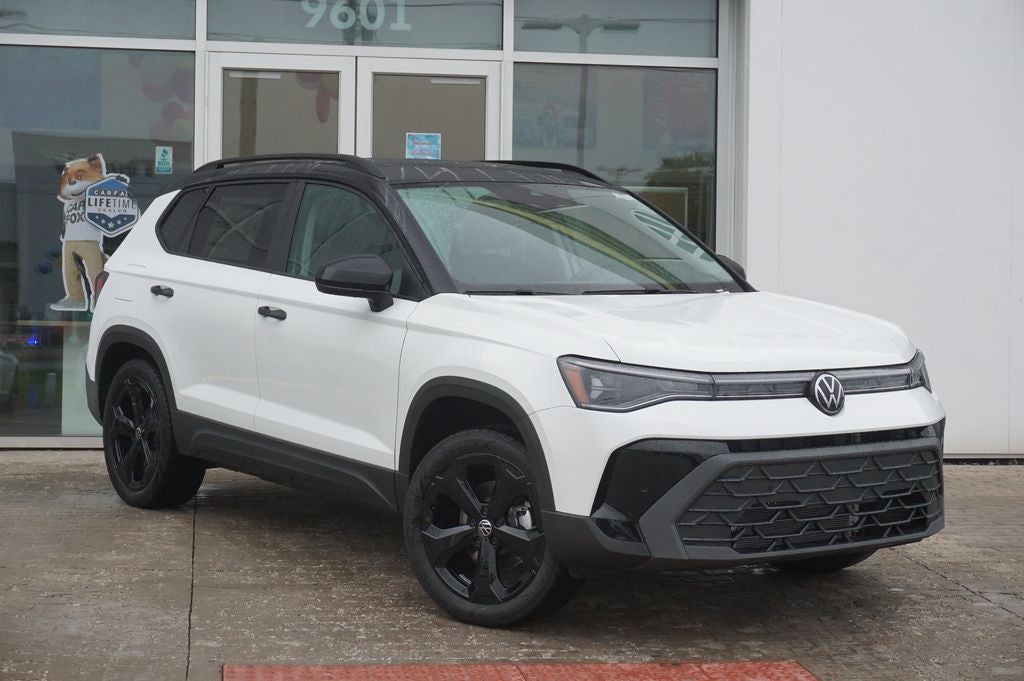 2026 Volkswagen Taos 1.5T SE Black