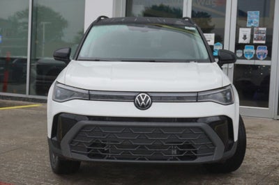 2026 Volkswagen Taos 1.5T SE Black