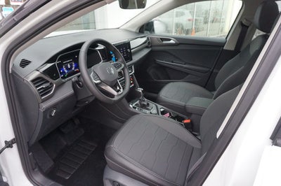 2026 Volkswagen Taos 1.5T SE Black