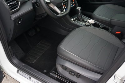 2025 Volkswagen Taos 1.5T SE Black