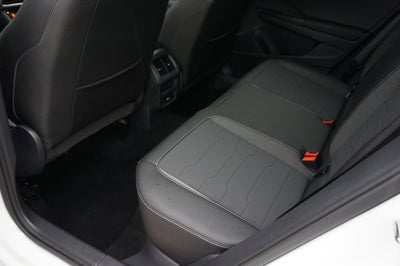 2025 Volkswagen Taos 1.5T SE Black