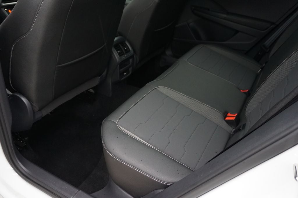 2025 Volkswagen Taos 1.5T SE Black