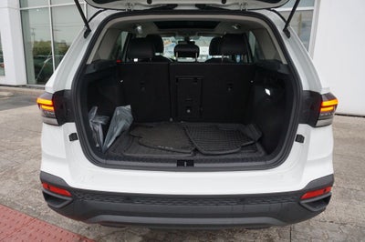 2025 Volkswagen Taos 1.5T SE Black