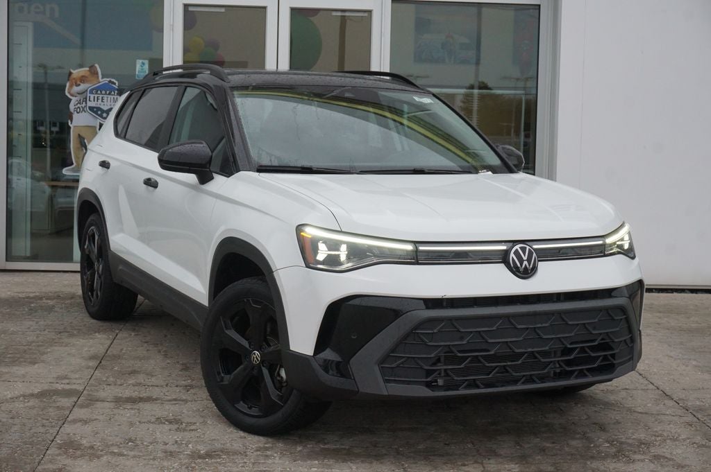 2025 Volkswagen Taos 1.5T SE Black