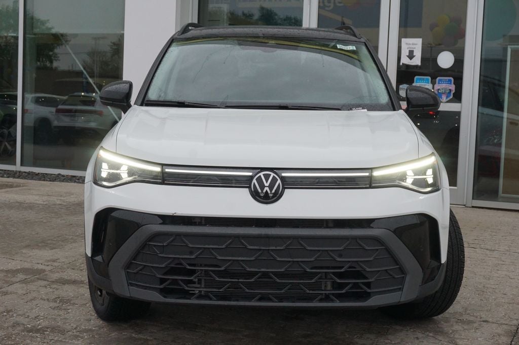 2025 Volkswagen Taos 1.5T SE Black