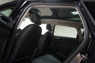 2026 Volkswagen Taos 1.5T SE Black