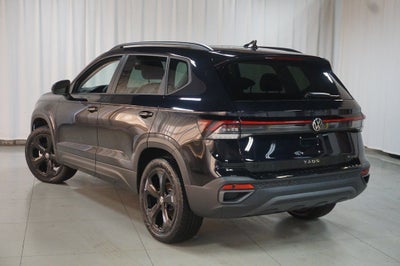 2026 Volkswagen Taos 1.5T SE Black