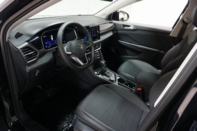 2026 Volkswagen Taos 1.5T SE Black