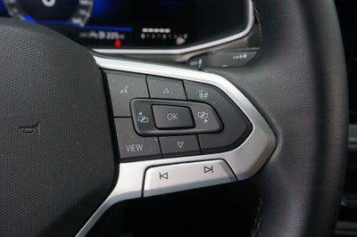 2025 Volkswagen Taos 1.5T SE Black