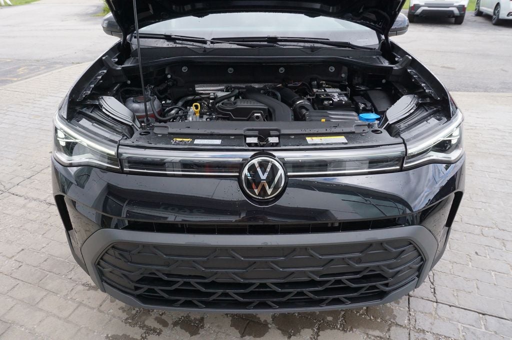 2025 Volkswagen Taos 1.5T SE Black