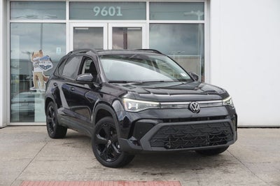 2025 Volkswagen Taos 1.5T SE Black