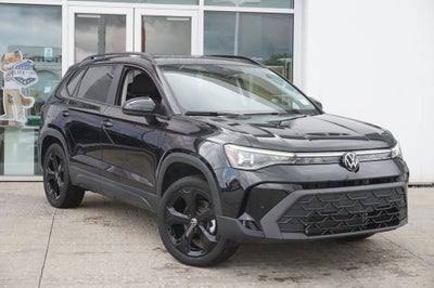 2025 Volkswagen Taos 1.5T SE Black